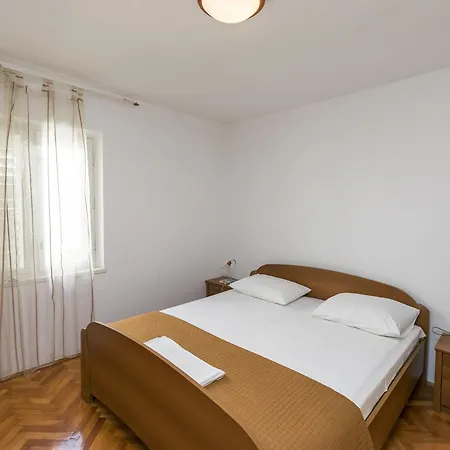 Апартаменты Tome Примоштен