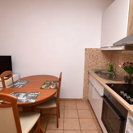 Tome Примоштен