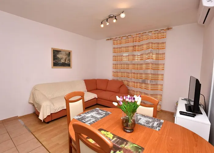 Tome Apartment Primosten